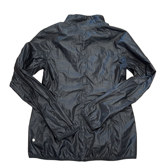 Lululemon Women's Run With It Jacket Black Windbreaker Water Resistant | Size 8 - Picture 5 of 6
